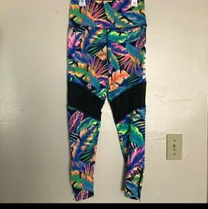 Victoria secret Pink tropical leggings rare